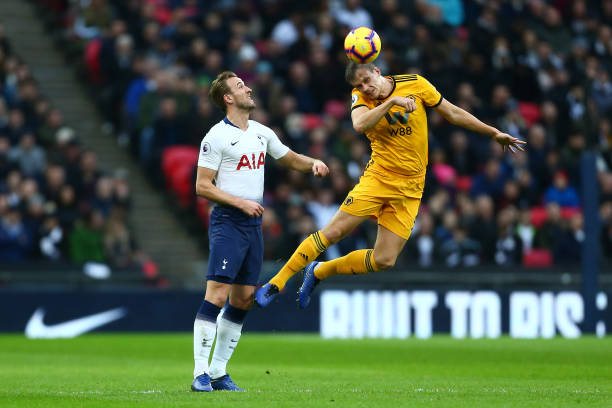 察双方临场 察双方临场