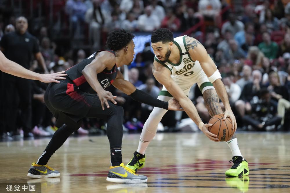 边来扩大进 边来扩大进